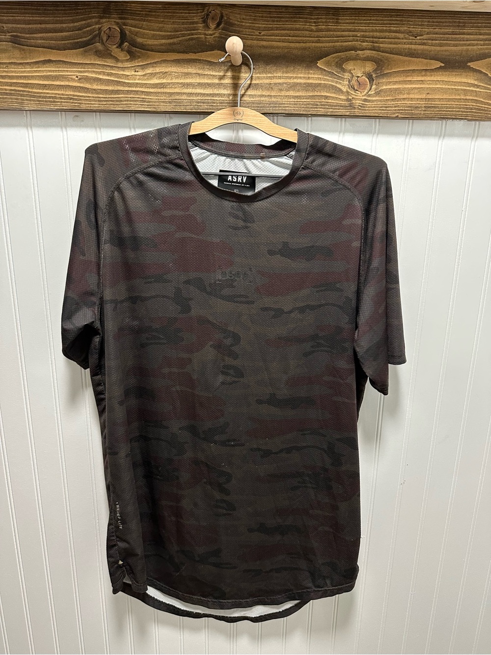 ASRV Men’s Short-Sleeve Camo Performance Tee Black Burgundy see pics for flaws